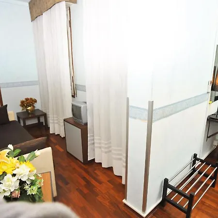 Massimo D'azeglio מלון 3*