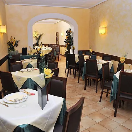 Massimo D'azeglio Szálloda