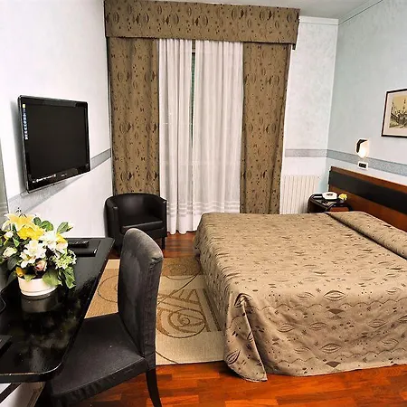 Massimo D'azeglio Hotel