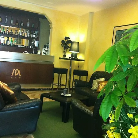 Massimo D'azeglio Hotel 3*