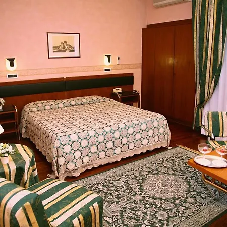 Massimo D'azeglio Hotel