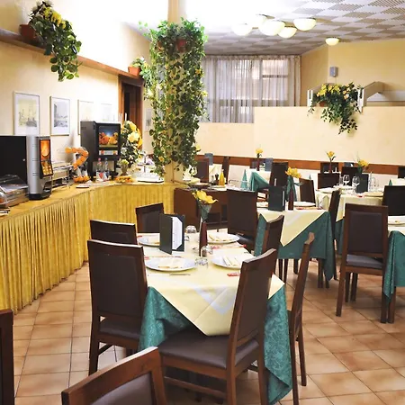 Hotel Massimo D'azeglio Montecatini Terme